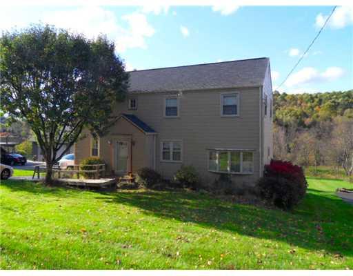 533 Locust Valley Road Jeannette, PA 15644 - Photo 1 of 14 Exterior Front.