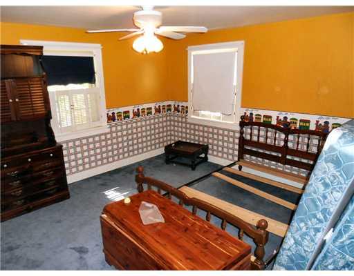 533 Locust Valley Road Jeannette, PA 15644 - Photo 7 of 14 Bedroom.