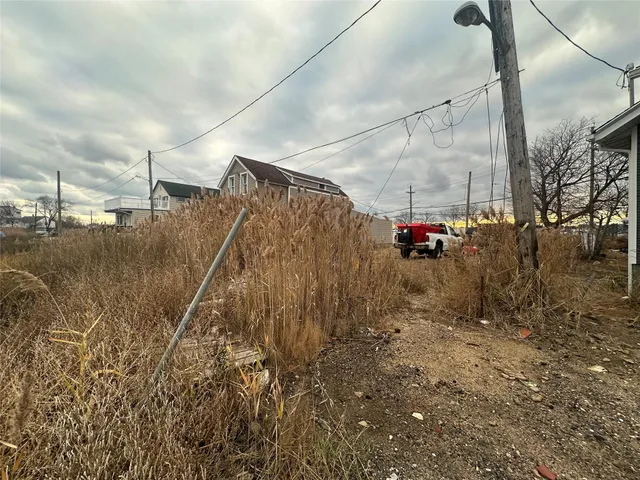 $199,000 | 55-2 Broadway | Woodside