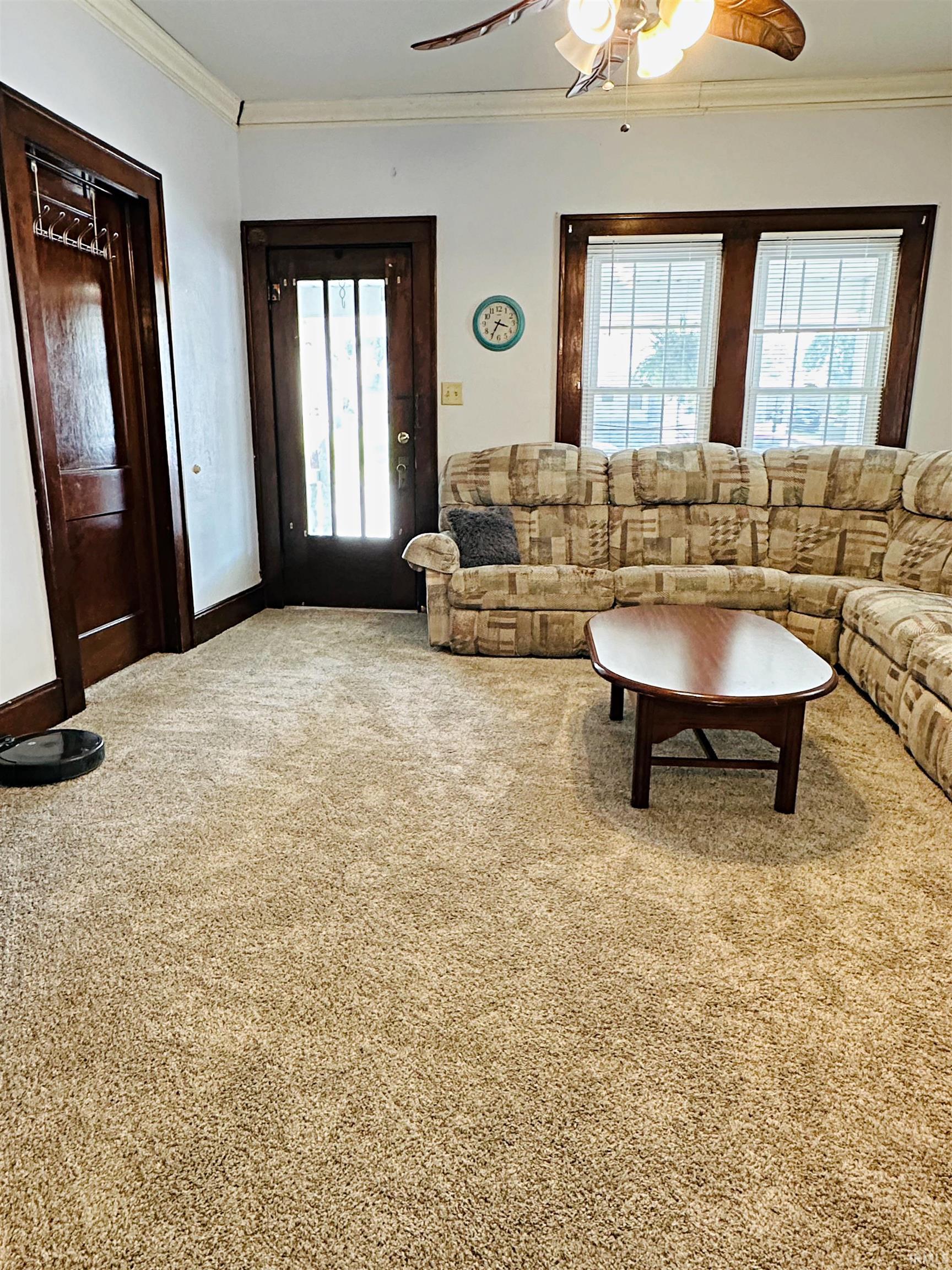 1504 Memorial Avenue Washington, IN 47501 - Photo 4 of 16