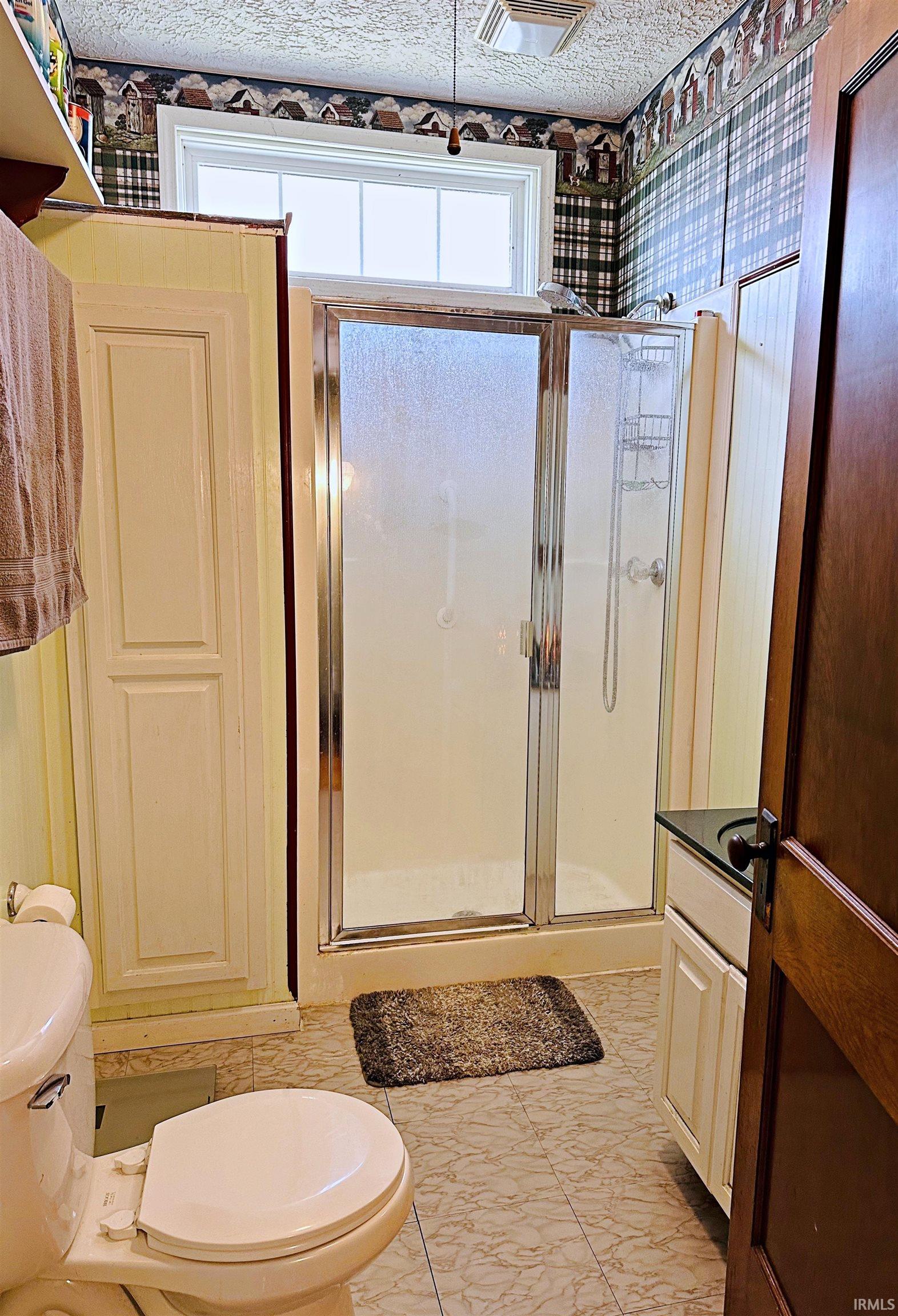1504 Memorial Avenue Washington, IN 47501 - Photo 9 of 16