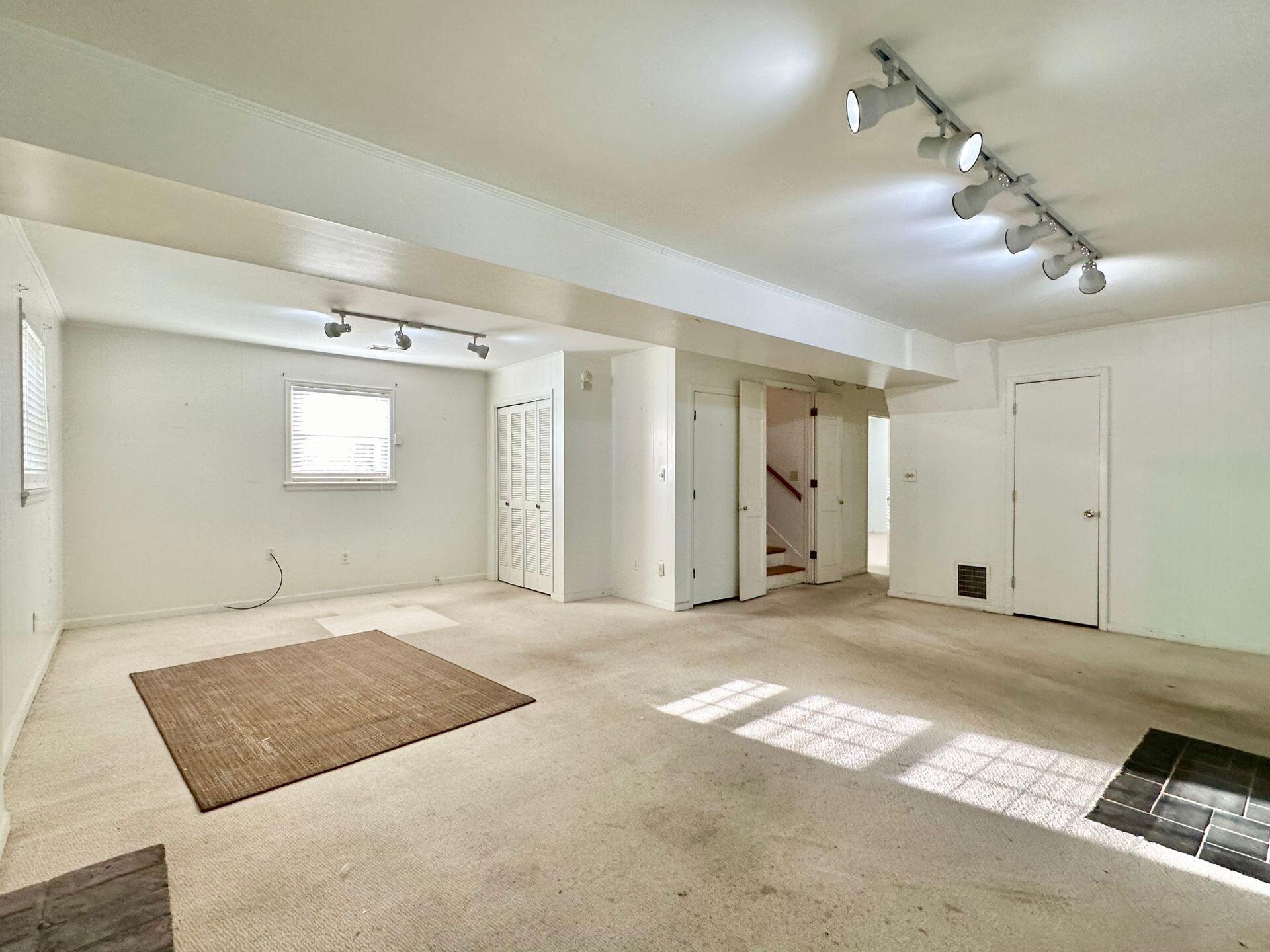 2313 Carter Road Southwest Roanoke, VA 24015 - Photo 34 of 66 Family Room