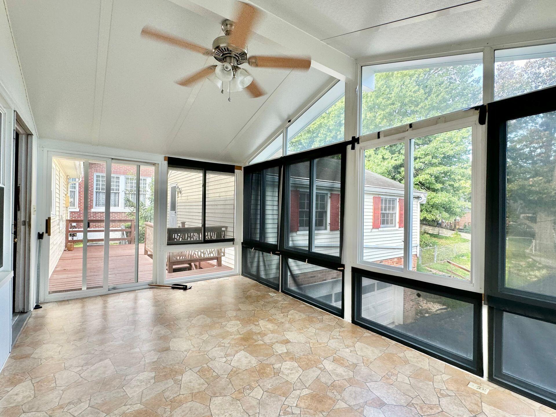 2313 Carter Road Southwest Roanoke, VA 24015 - Photo 45 of 66 3 season sunroom