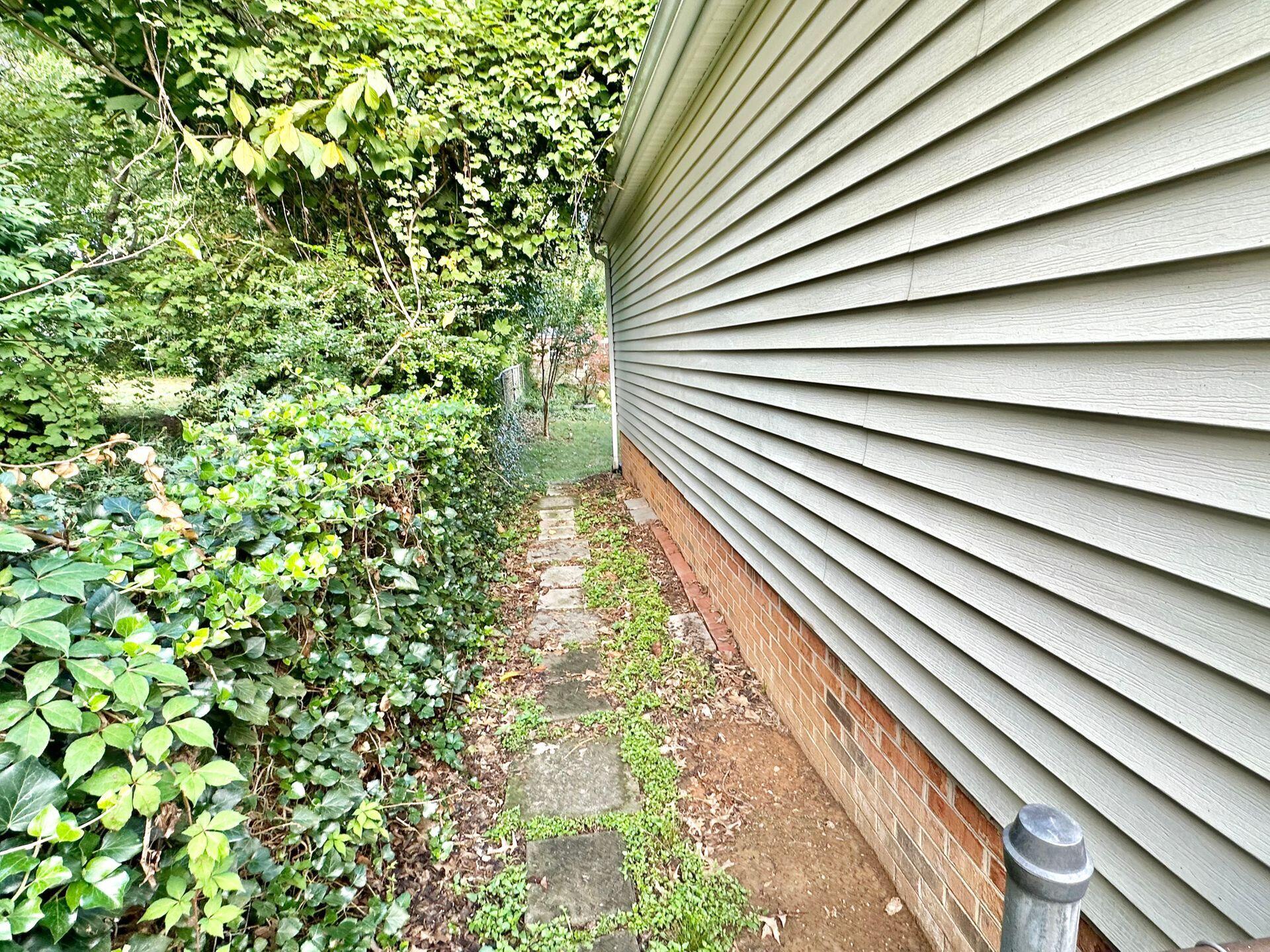 2313 Carter Road Southwest Roanoke, VA 24015 - Photo 55 of 66 Exterior