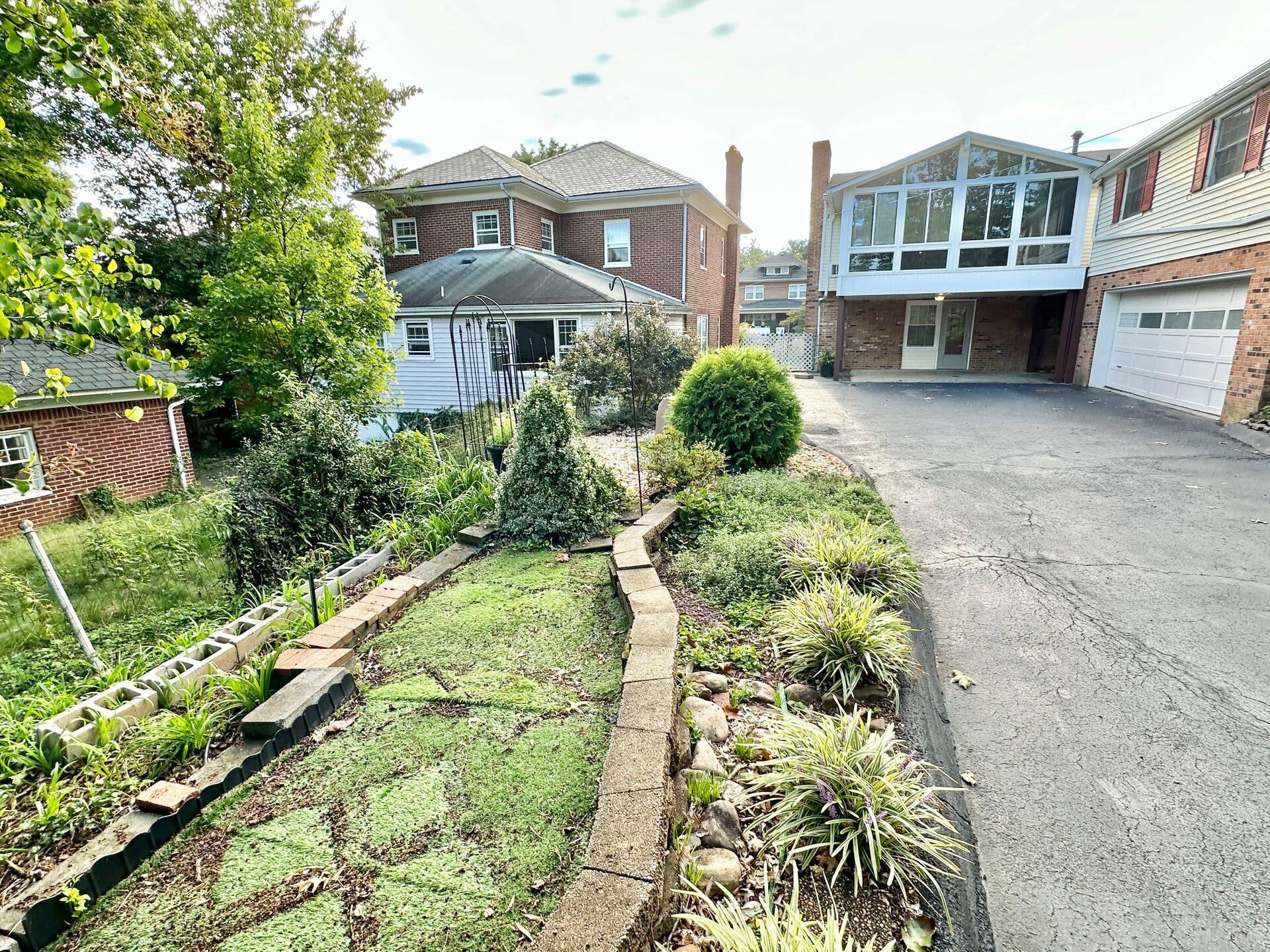 2313 Carter Road Southwest Roanoke, VA 24015 - Photo 59 of 66 Paved Driveway