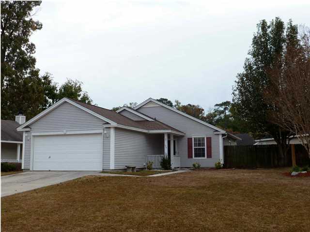 135 Droos Way Charleston, SC 29414 - Photo 1 of 20 Primary Photo