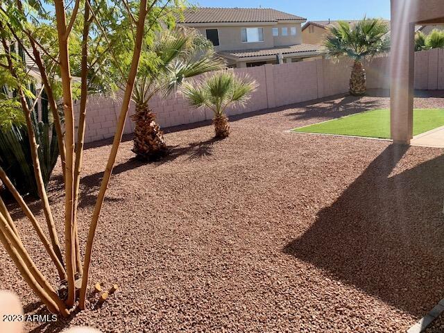 1655 East Harrison Street Chandler, AZ 85225 - Photo 24 of 35 a backyard of a house with lots of green space