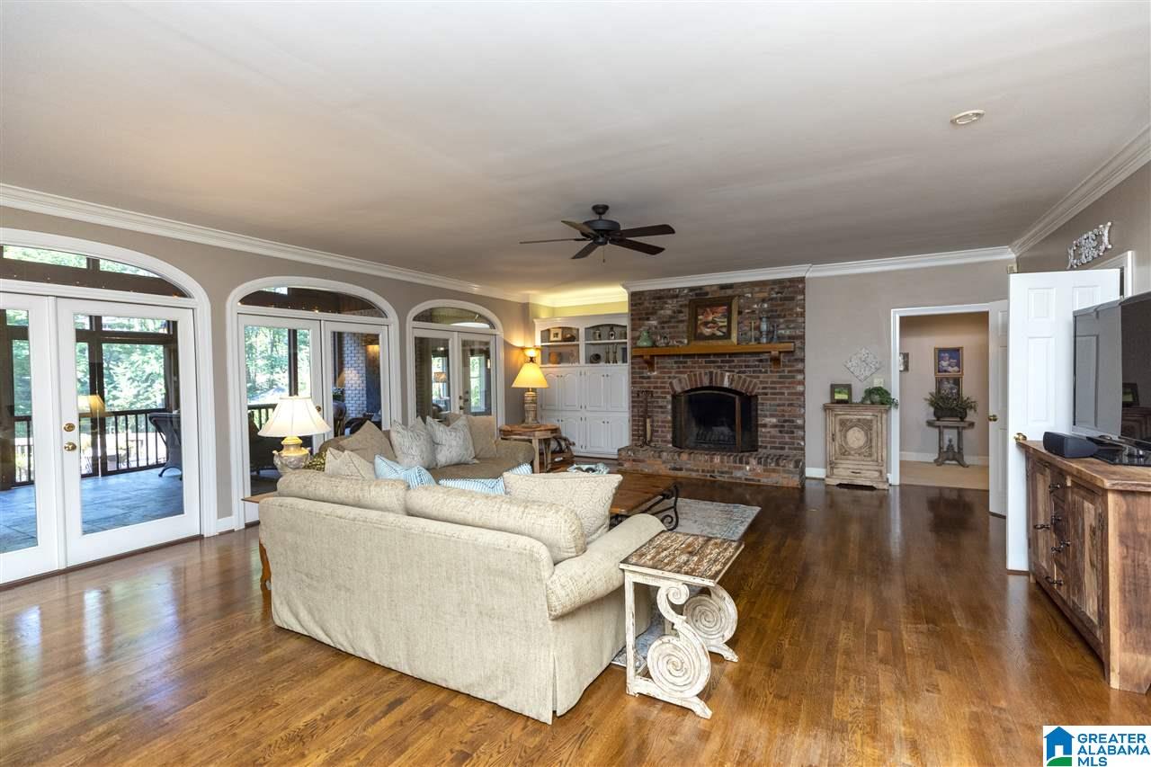 2332 Country Ridge Drive Birmingham, AL 35243 - Photo 12 of 50