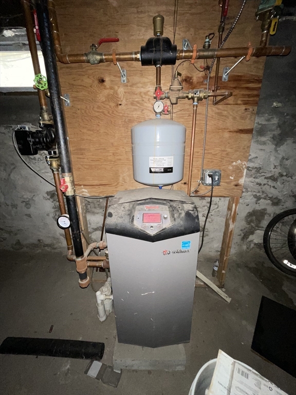 5 Freeland Terrace Worcester, MA 01603 - Photo 33 of 35 a view of storage and utility room