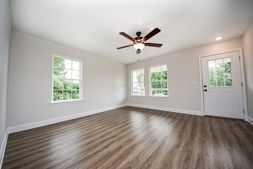 2937 Blythe Road Southeast Cleveland, TN 37323 - Photo 3 of 20 Gallery Image 3