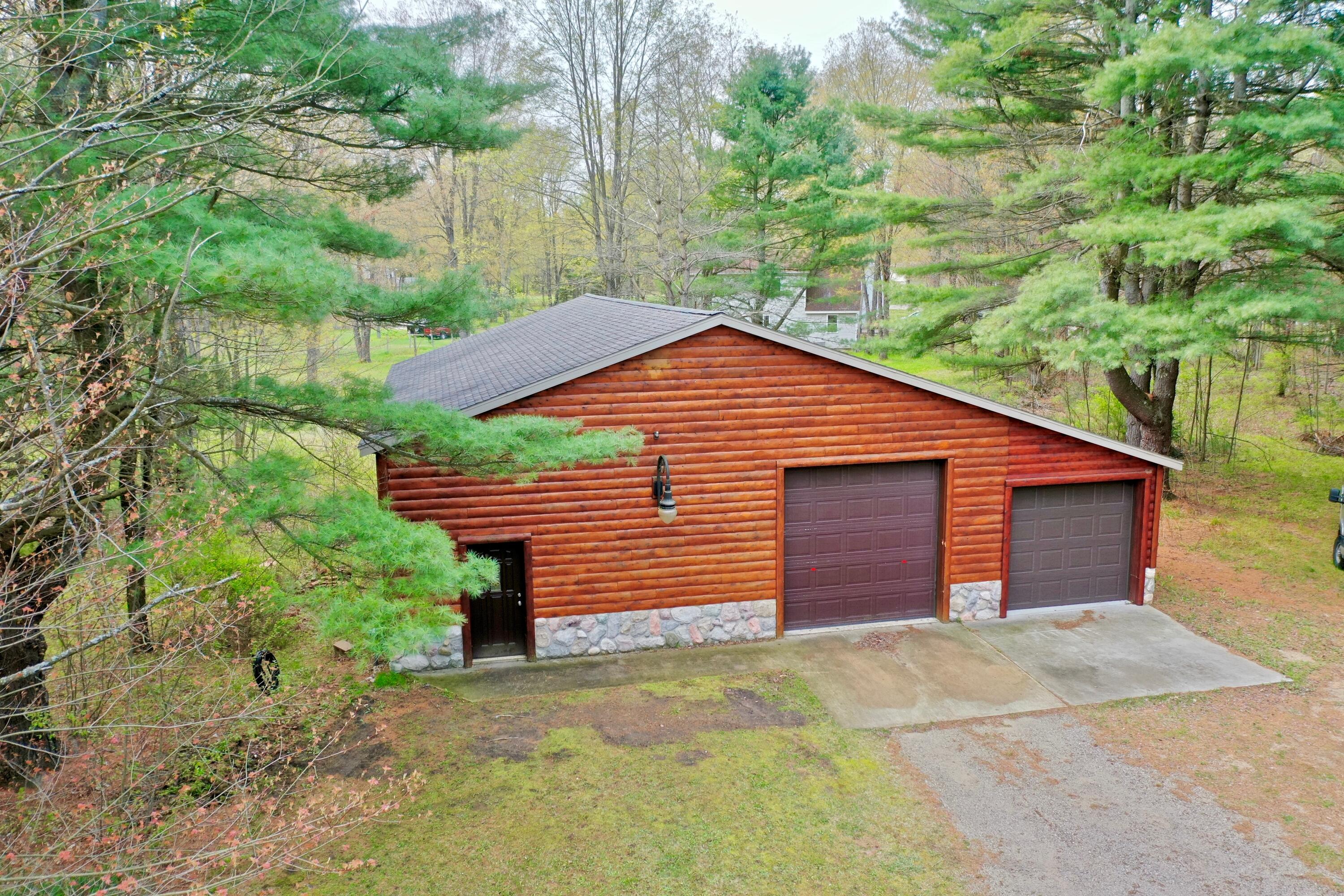 7913 Quarter Road Cadillac, MI 49601 - Photo 42 of 53 DJI_0235