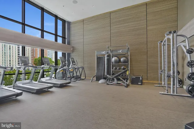 $1,200,000 | 1781 North Pierce Street, Unit 1404, Arlington, VA 22209