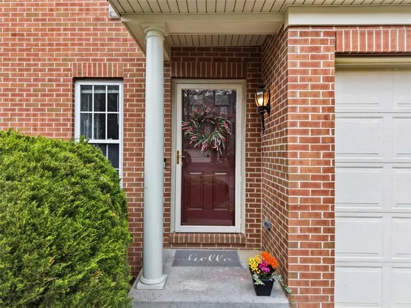 $320,000 | 184 Southern Valley Court, Mars, PA 16046