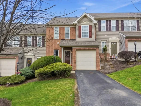 $320,000 | 184 Southern Valley Court, Mars, PA 16046