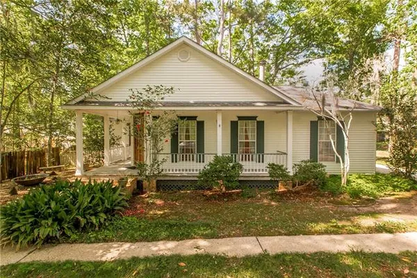 $309,000 | 116 Chinchuba Gardens Drive, Mandeville, LA 70471