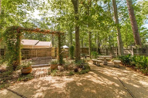 $309,000 | 116 Chinchuba Gardens Drive, Mandeville, LA 70471