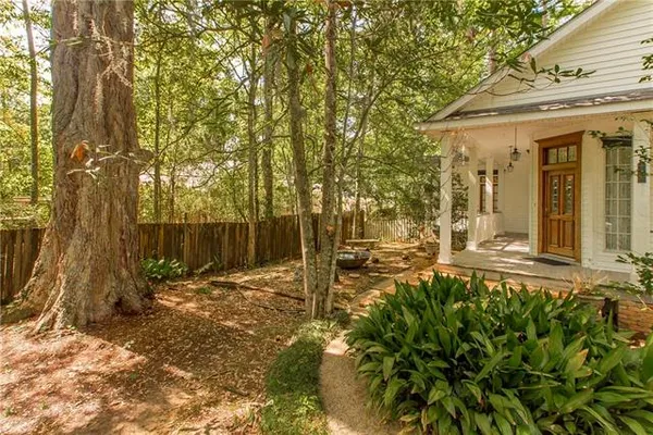 $309,000 | 116 Chinchuba Gardens Drive, Mandeville, LA 70471