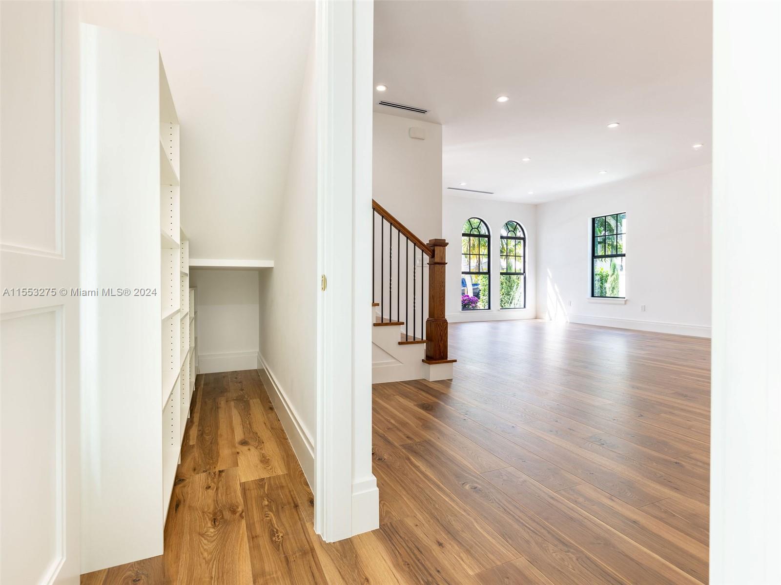 611 Sunset Road West Palm Beach, FL 33401 - Photo 24 of 52 Gallery Image 24