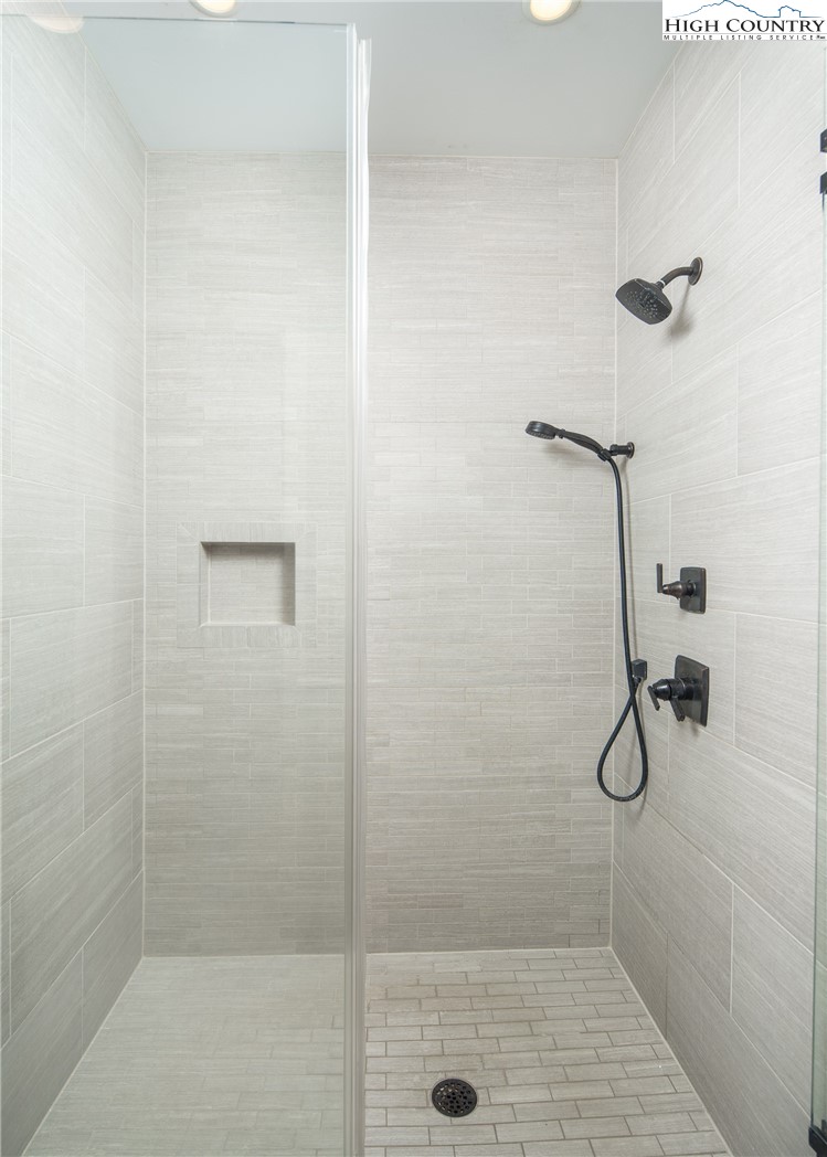 1253 Goldenrod Road Boone, NC 28607 - Photo 16 of 48