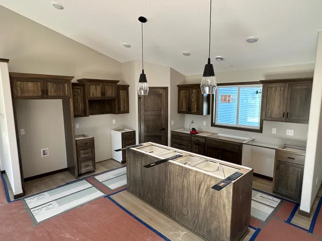 $489,900 | 129 Highland Boulevard, Melrose, MN 56352