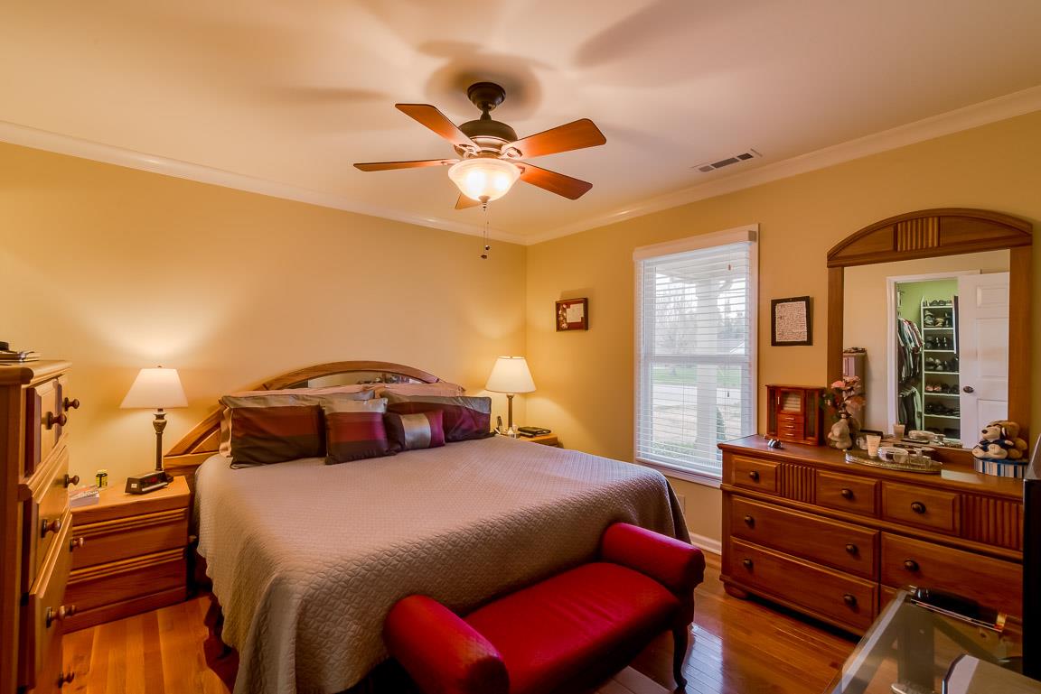 2410 Sulphur Springs Road Murfreesboro, TN 37129 - Photo 18 of 25 Gallery Image 18