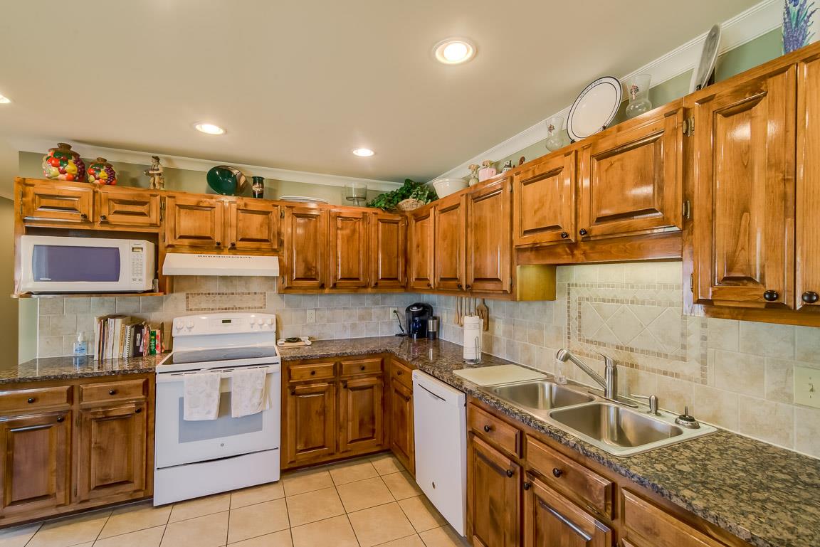 2410 Sulphur Springs Road Murfreesboro, TN 37129 - Photo 6 of 25 Gallery Image 6