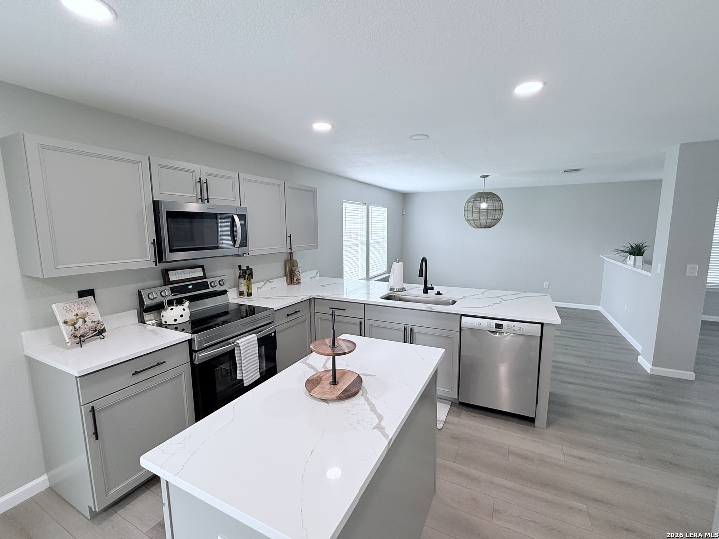 7307 Copper Meadow Converse, TX 78109 - Photo 8 of 26