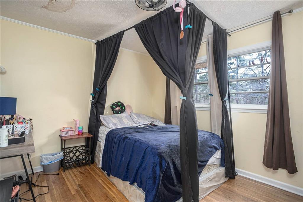 80 Stagecoach Circle Stockbridge, GA 30281 - Photo 20 of 38 a view of a balcony with furniture and front door