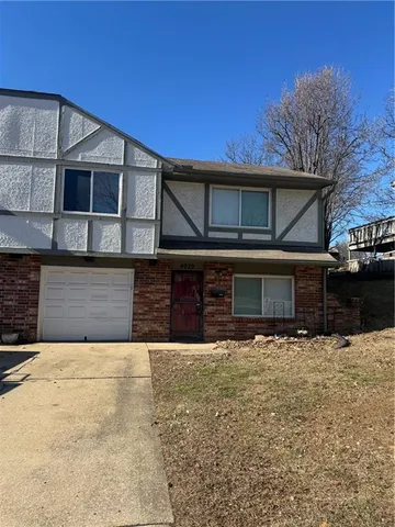 $119,900 | 4020 Hedges Avenue, Kansas City, MO 64133
