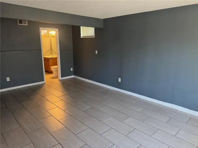 $119,900 | 4020 Hedges Avenue, Kansas City, MO 64133