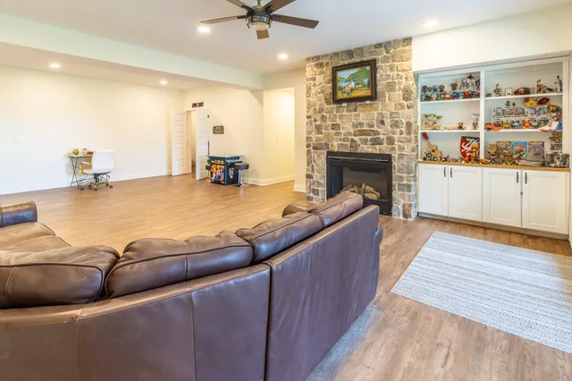 $1,299,000 | 4384 Round Pond Road, LaFayette, GA 30728