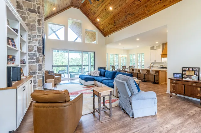 $1,299,000 | 4384 Round Pond Road, LaFayette, GA 30728