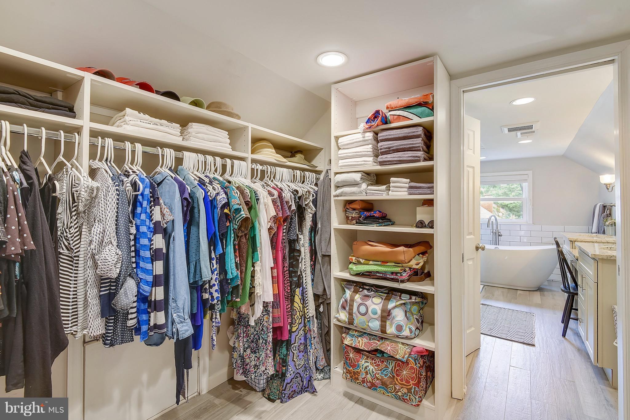 8420 Crown Place Alexandria, VA 22308 - Photo 13 of 30 Bath (Master) 2