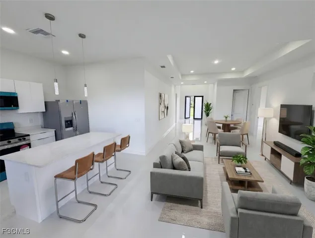 $2,100 | 4116 Northwest 20th Terrace, Cape Coral, FL 33993