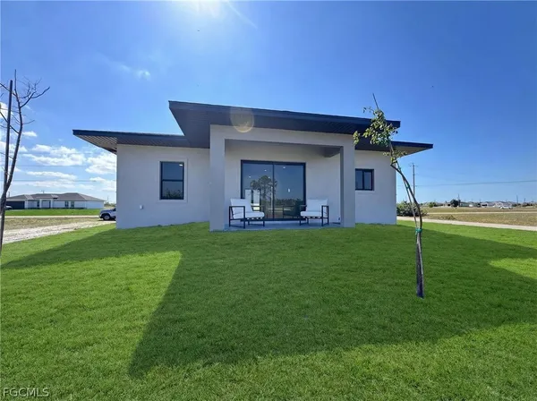 $2,300 | 4116 Northwest 20th Terrace, Cape Coral, FL 33993