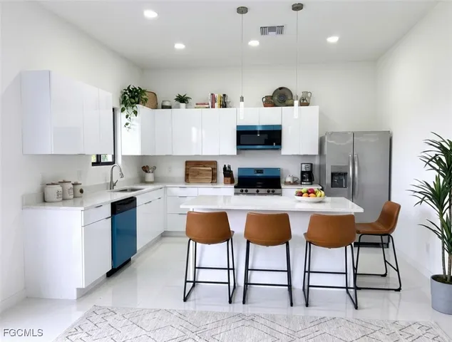 $2,100 | 4116 Northwest 20th Terrace, Cape Coral, FL 33993