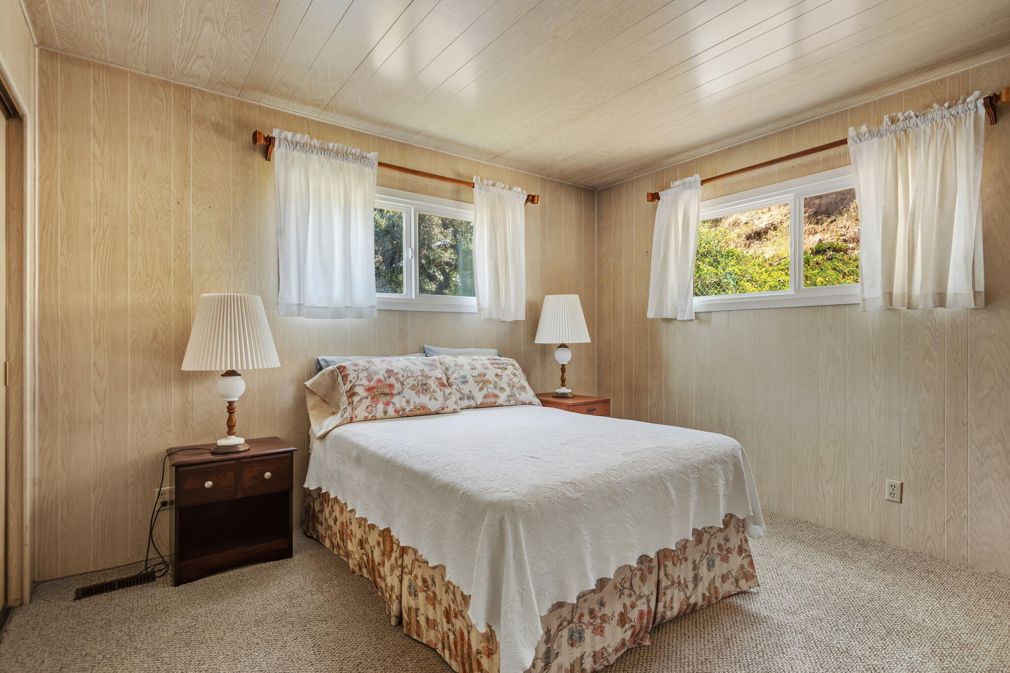 333 Old Mill Road, Unit SPC 140 Santa Barbara, CA 93110 - Photo 11 of 21 11-Primary Bedroom