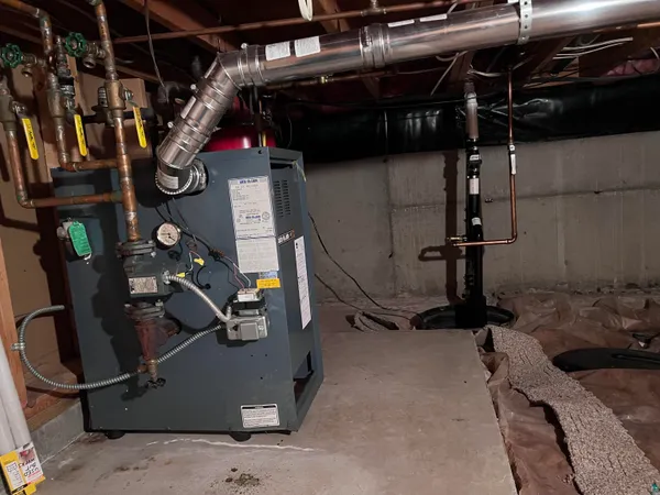 $374,900 | 2023 East 11th Street, Superior, WI 54880