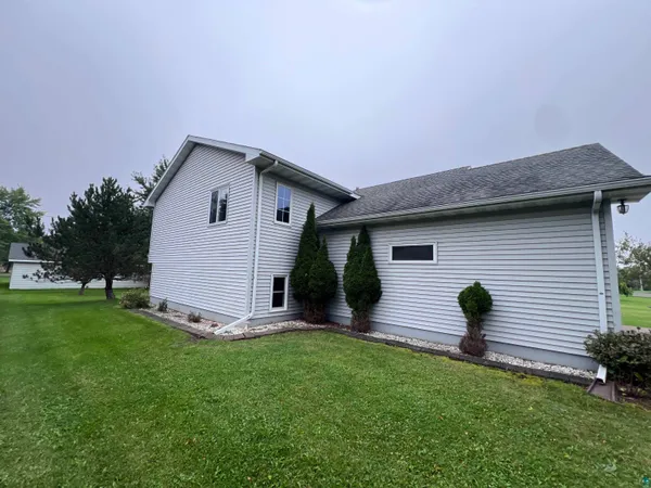 $374,900 | 2023 East 11th Street, Superior, WI 54880