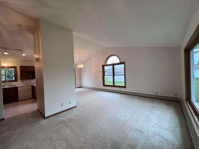 $379,900 | 2023 East 11th Street, Superior, WI 54880