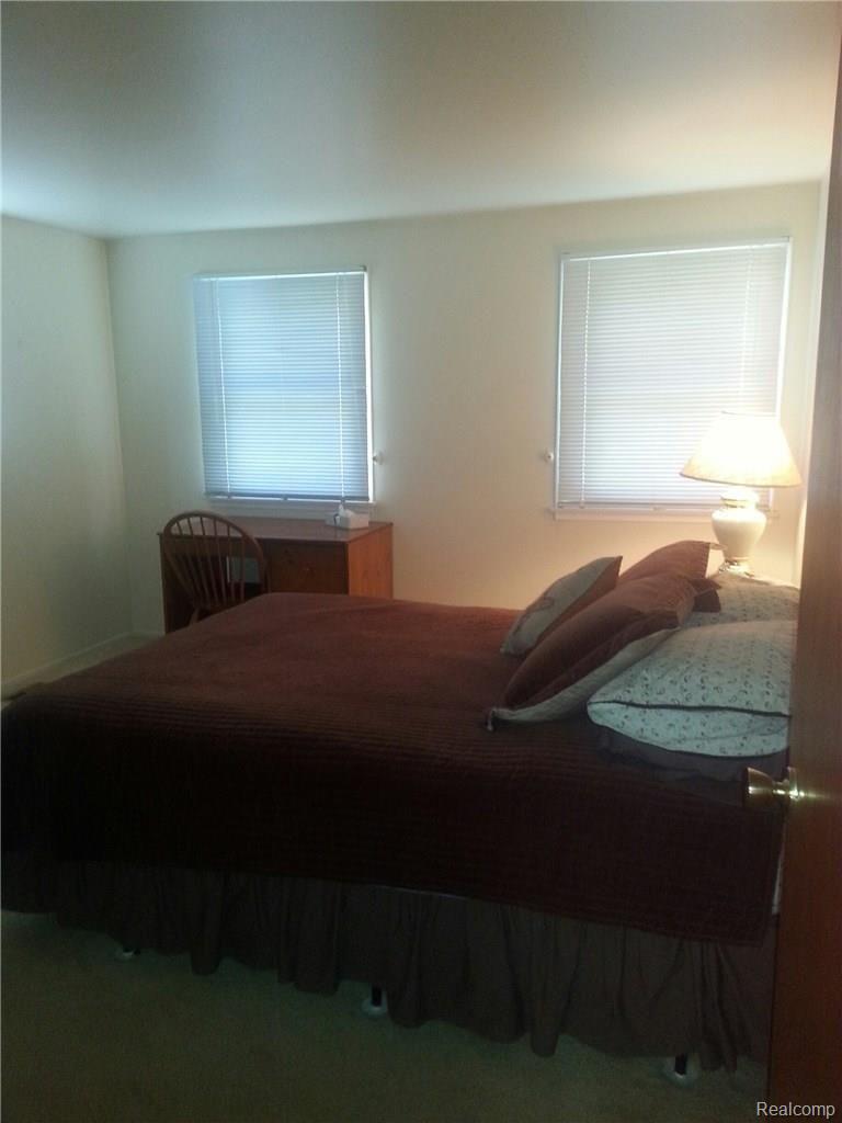 18429 Levan Road Livonia, MI 48152 - Photo 13 of 15 BEDROOM 4