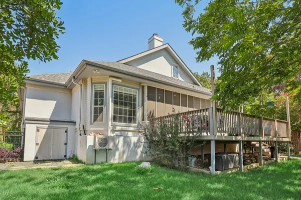 $3,000 | 617 Evergreen Lane, New Braunfels, TX 78130
