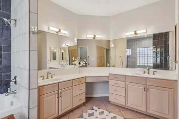$3,000 | 617 Evergreen Lane, New Braunfels, TX 78130