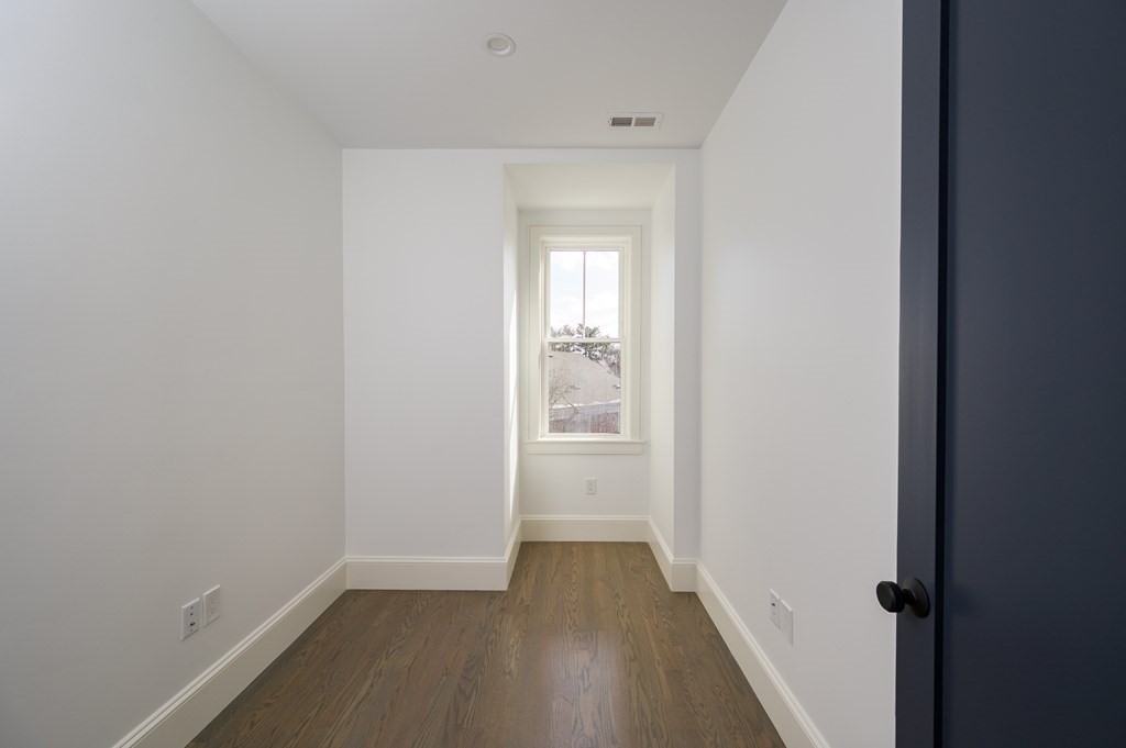5 Caspian Way, Unit 2 Boston, MA 02125 - Photo 24 of 25