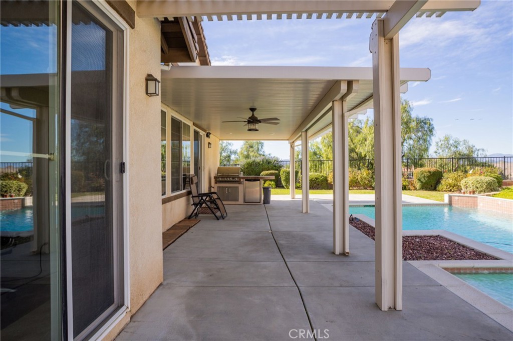 31677 Middlebrook Lane Menifee, CA 92584 - Photo 35 of 42