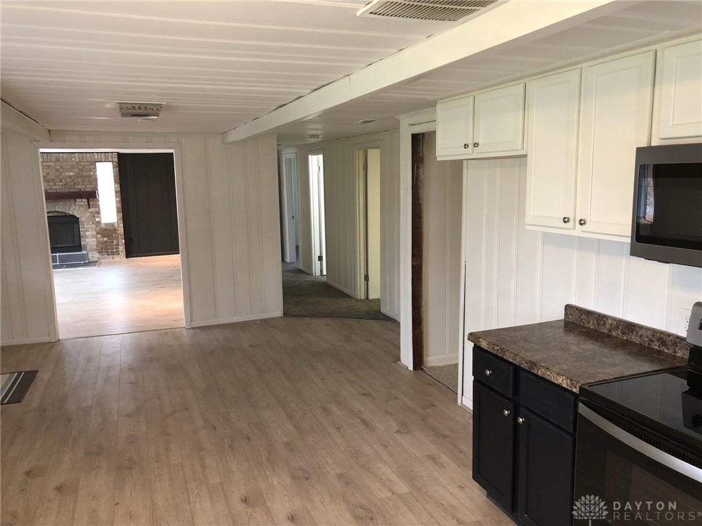 71 Quaker Trace Road West Alexandria, OH 45381 - Photo 2 of 42