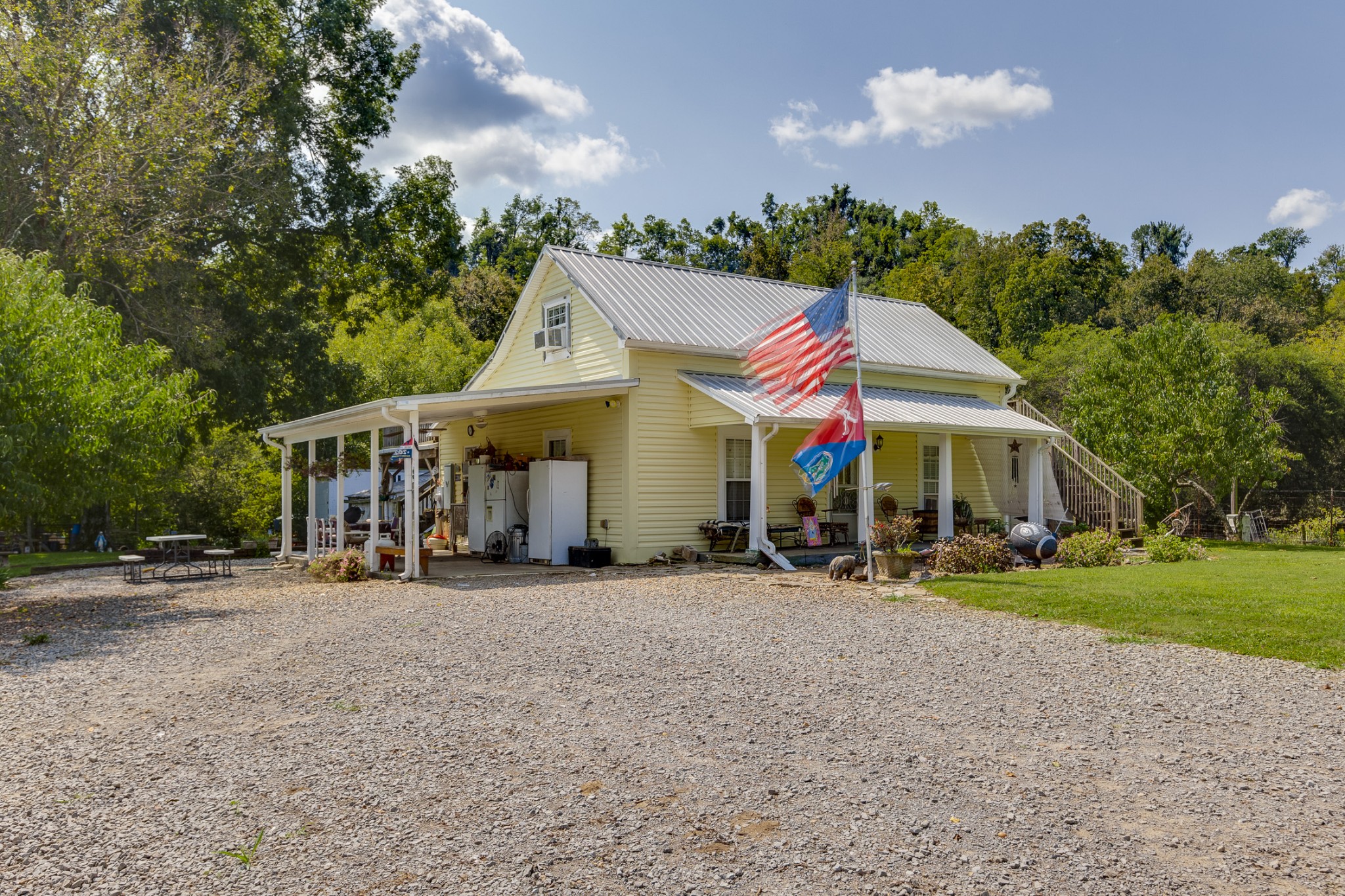 1923 County Line Road Lynchburg, TN 37160 - Photo 3 of 30 Gallery Image 3