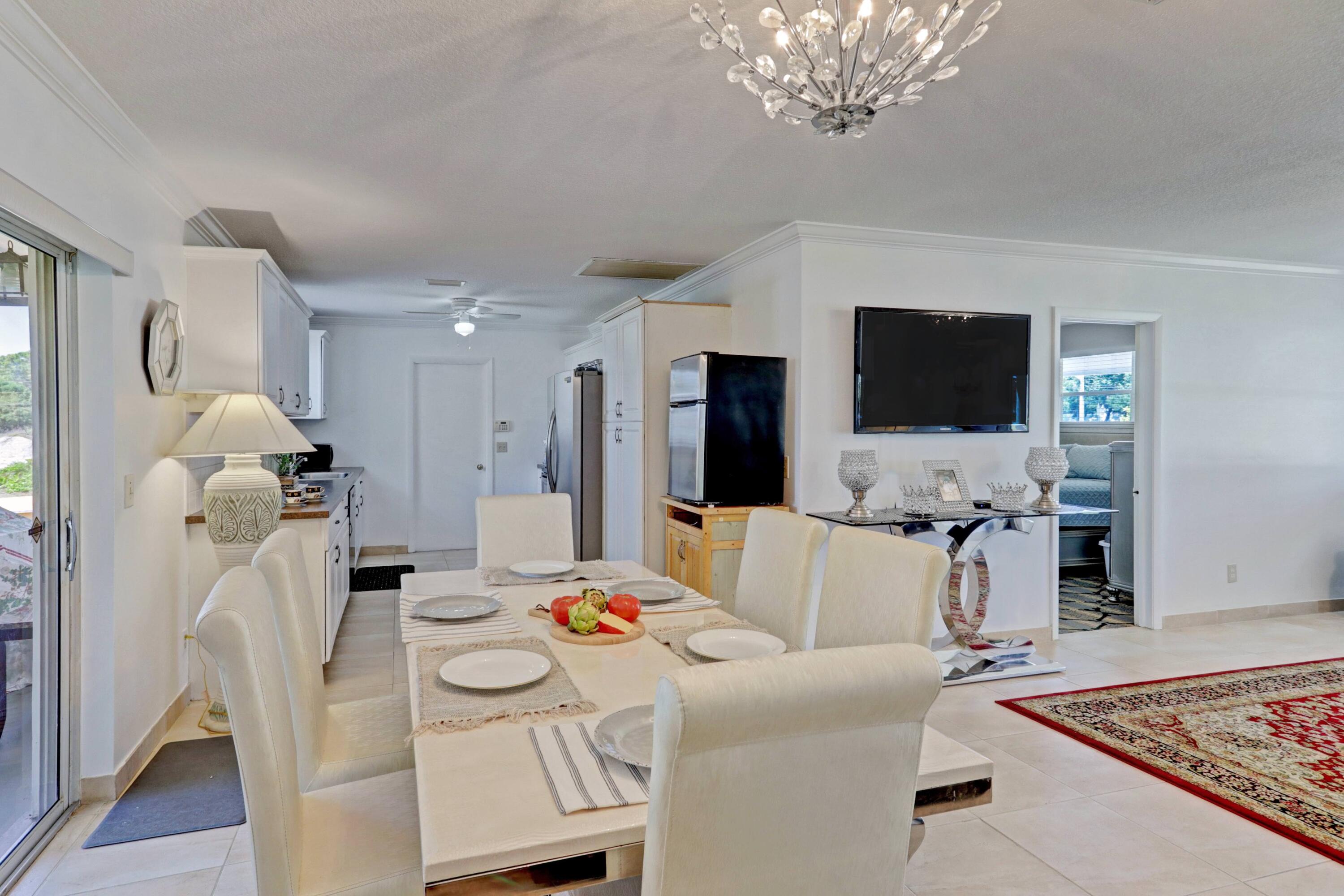 3581 Jog Road Greenacres, FL 33467 - Photo 21 of 28 4 - Dining 3
