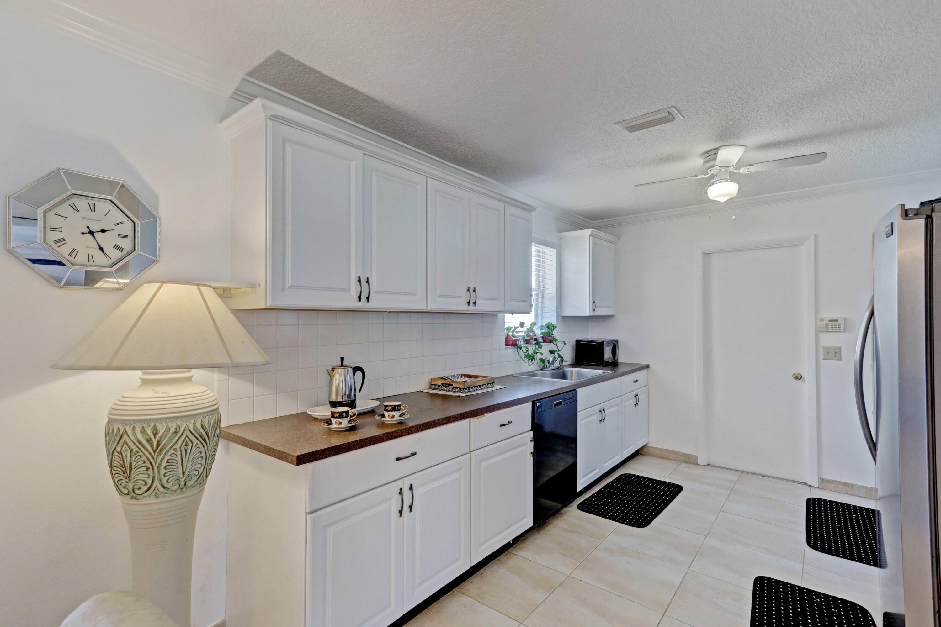 3581 Jog Road Greenacres, FL 33467 - Photo 24 of 28 5 - Kitchen 1