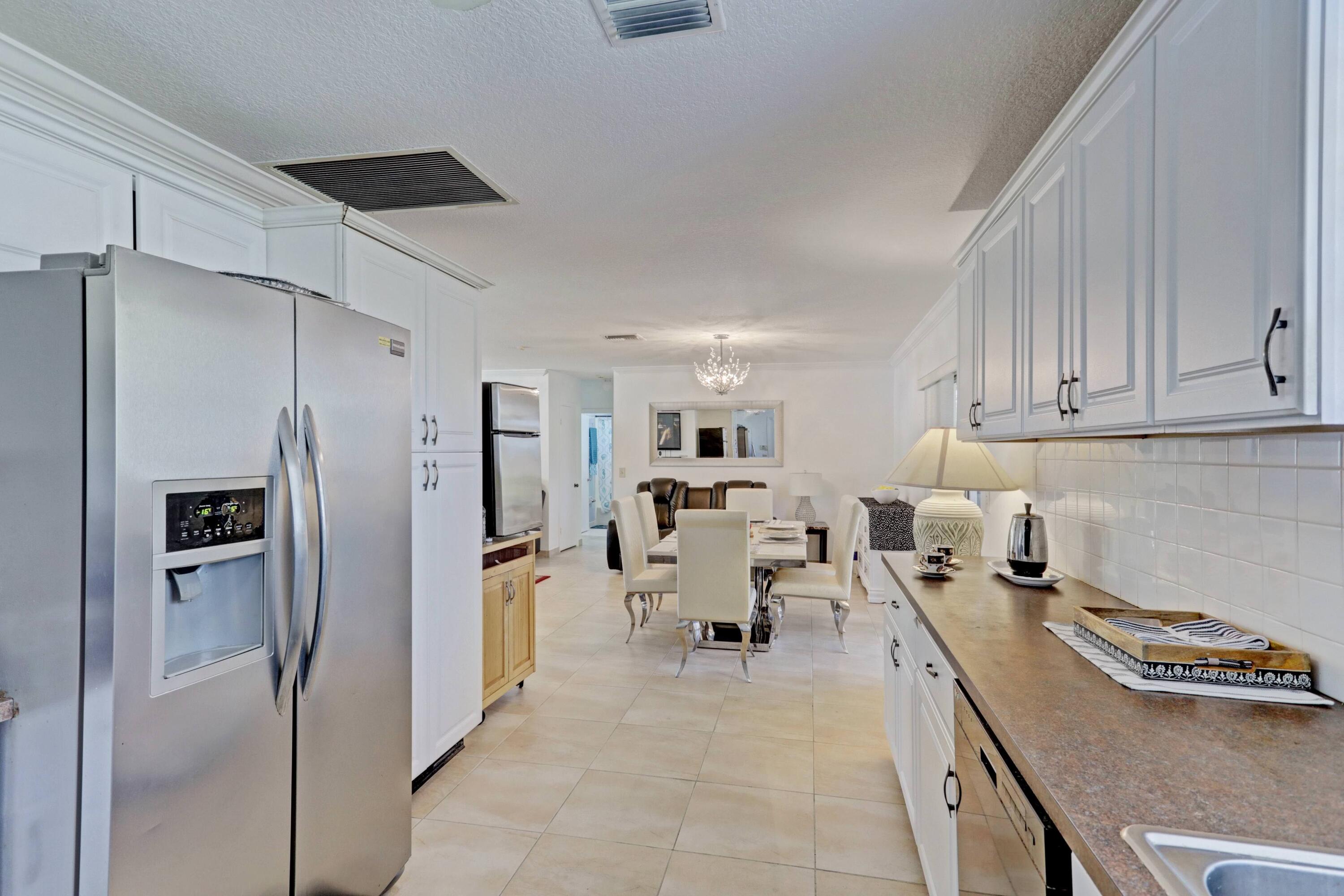 3581 Jog Road Greenacres, FL 33467 - Photo 27 of 28 5 - Kitchen 4